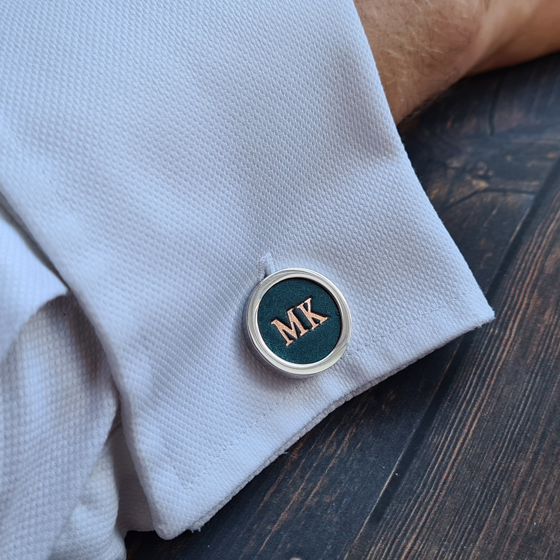 Cufflinks